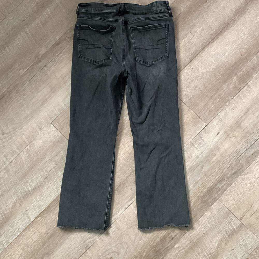American Eagle Hi-Rise Cropped Flare Button Fly Distressed Hem Size 12 Regular - Picture 8 of 10